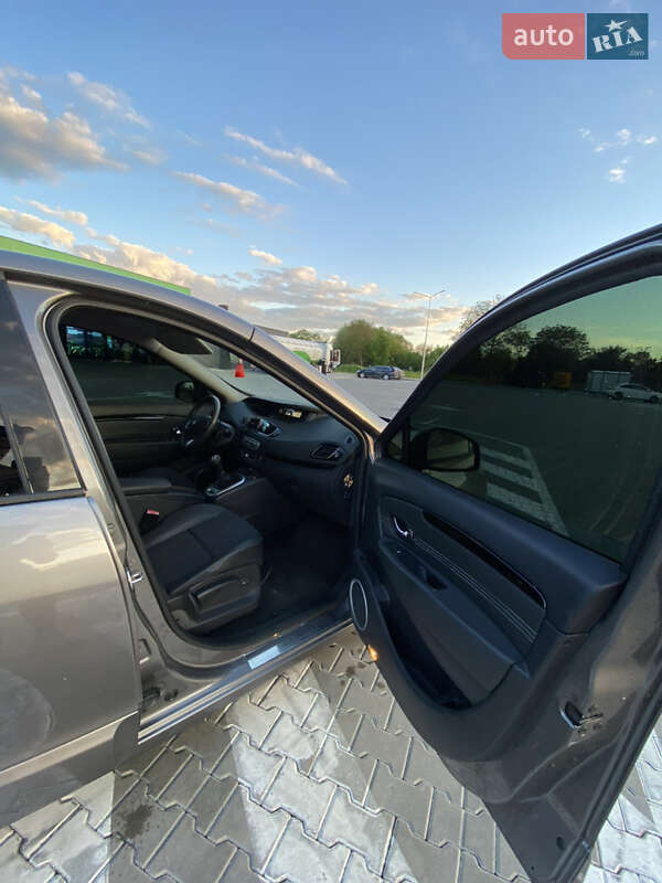 Минивэн Renault Grand Scenic 2011 в Стрые