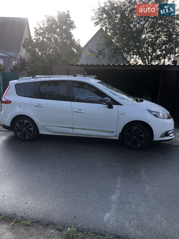 Renault Grand Scenic 2016
