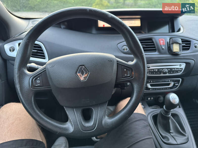 Минивэн Renault Grand Scenic 2010 в Самборе фото 30 Минивэн Renault Grand Scenic 2010 в Самборе