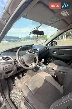 Минивэн Renault Grand Scenic 2009 в 