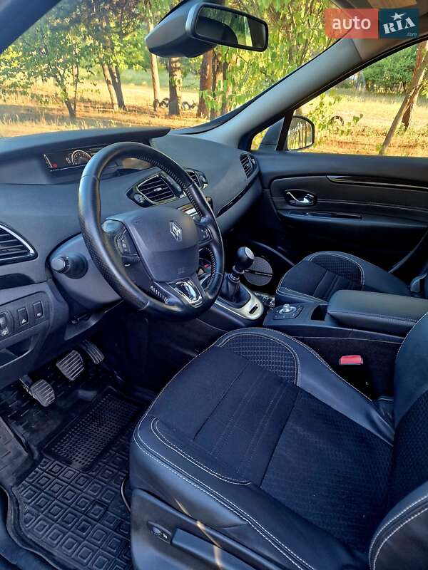 Минивэн Renault Grand Scenic 2014 в Днепре фото 16 Минивэн Renault Grand Scenic 2014 в Днепре