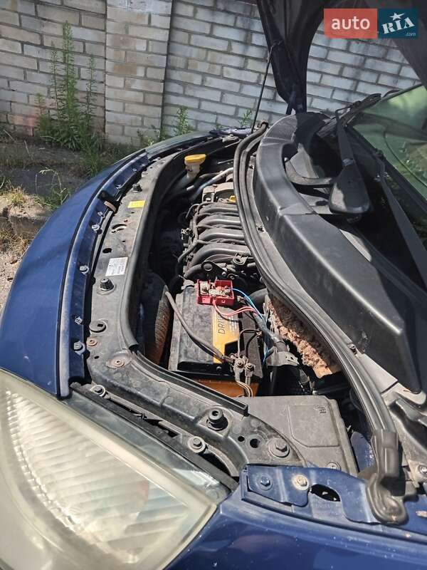 Мінівен Renault Grand Scenic 2004 в Києві