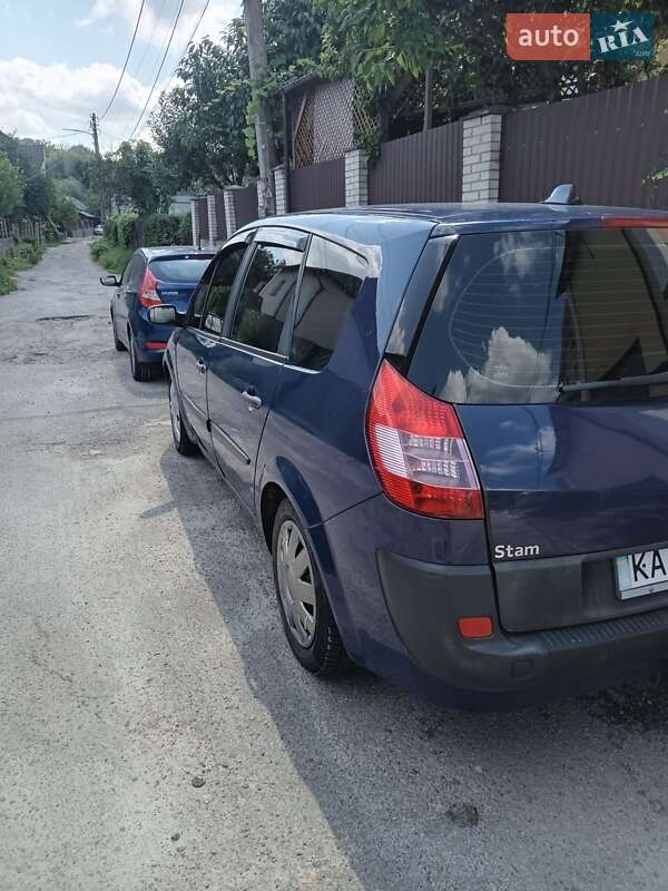 Мінівен Renault Grand Scenic 2004 в Києві