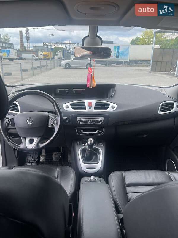 Минивэн Renault Grand Scenic 2010 в Днепре