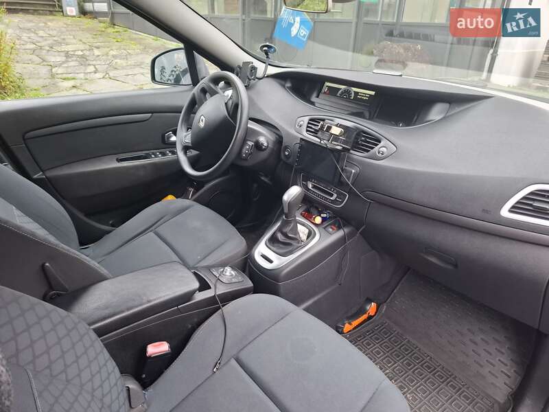 Минивэн Renault Grand Scenic 2010 в Жмеринке
