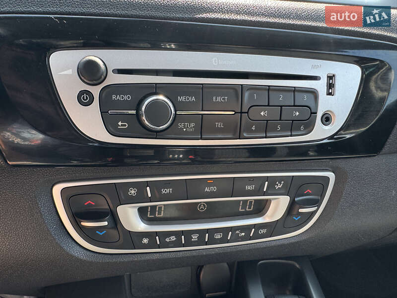 Минивэн Renault Grand Scenic 2013 в Киеве