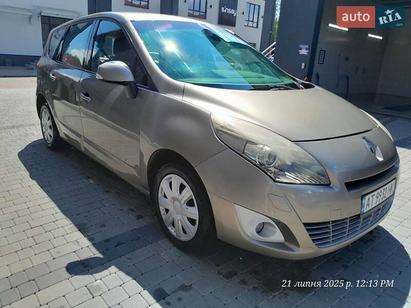 Минивэн Renault Grand Scenic 2009 в Рожнятове