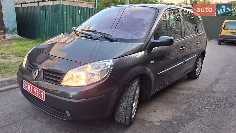 Минивэн Renault Grand Scenic 2005 в Луцке