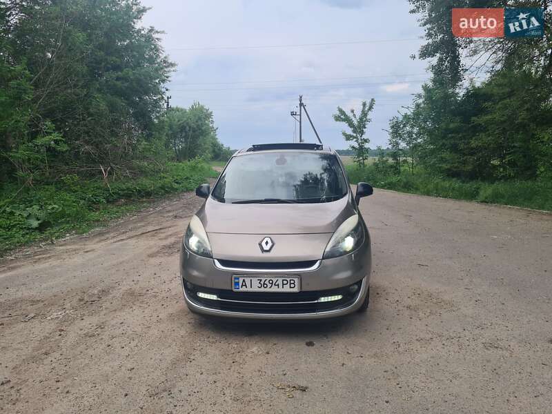 Минивэн Renault Grand Scenic 2012 в Чернигове фото Минивэн Renault Grand Scenic 2012 в Чернигове