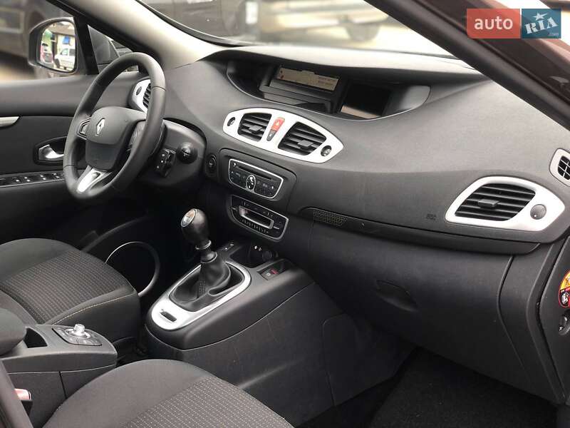 Минивэн Renault Grand Scenic 2011 в Ковеле