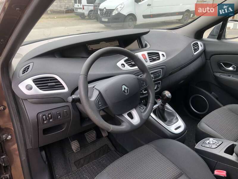Минивэн Renault Grand Scenic 2011 в Ковеле