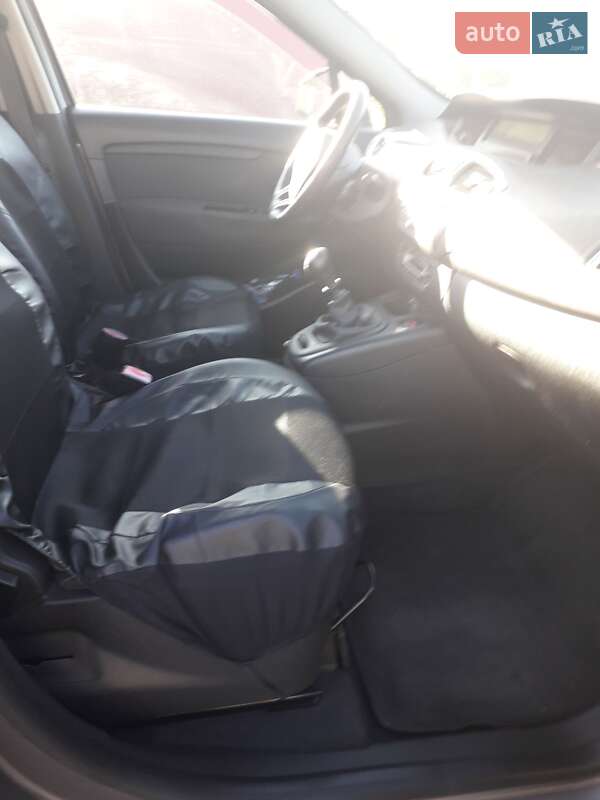 Минивэн Renault Grand Scenic 2009 в Кременчуге