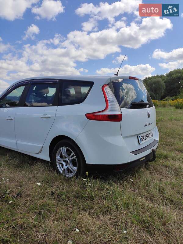 Минивэн Renault Grand Scenic 2013 в Ромнах