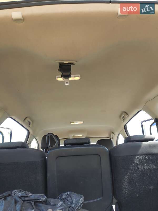 Минивэн Renault Grand Scenic 2013 в Ромнах