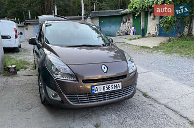 Минивэн Renault Grand Scenic 2009 в Обухове