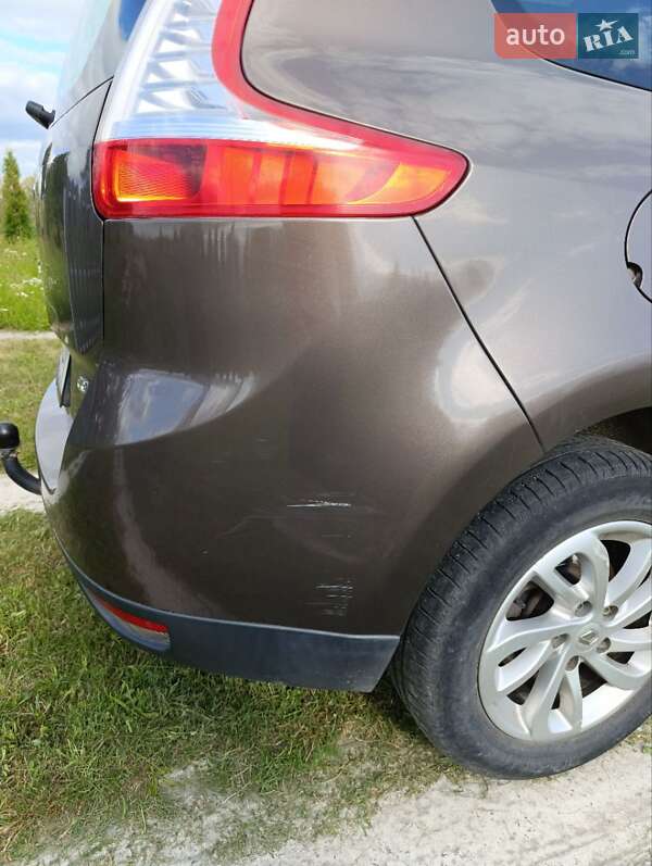 Минивэн Renault Grand Scenic 2010 в Каменке-Бугской