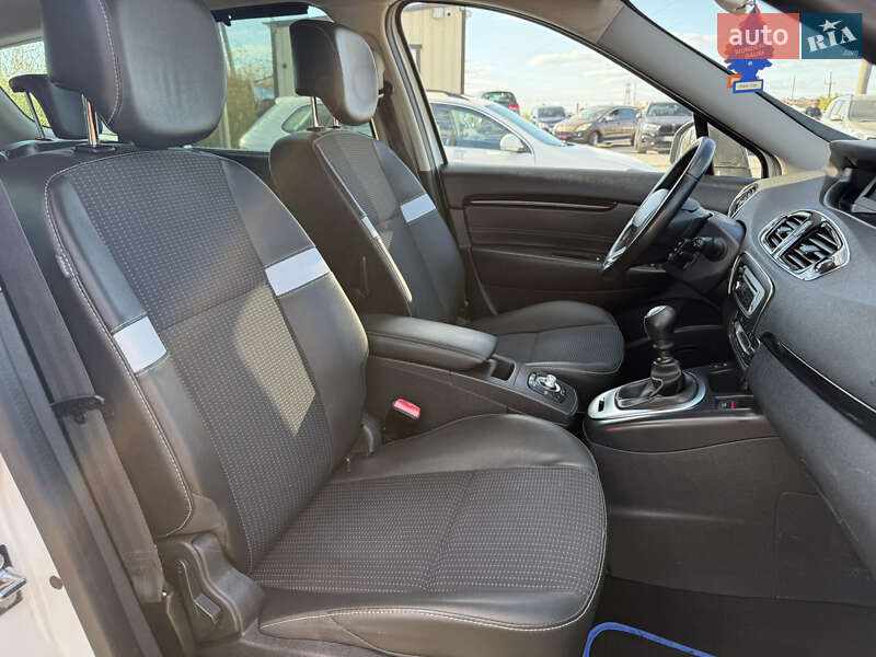 Минивэн Renault Grand Scenic 2013 в Ровно фото 30 Минивэн Renault Grand Scenic 2013 в Ровно