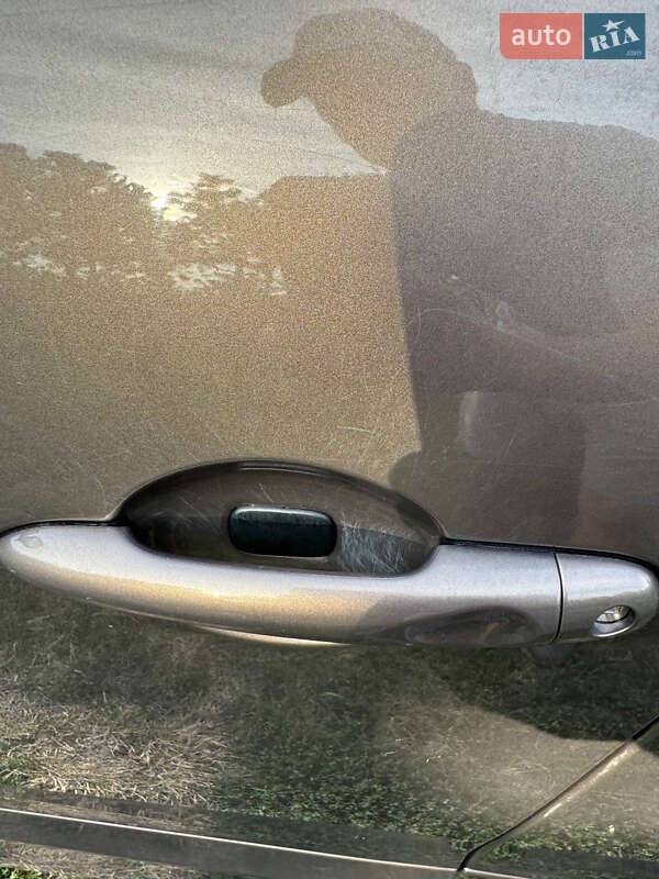 Мінівен Renault Grand Scenic 2011 в Кременчуці фото 13 Мінівен Renault Grand Scenic 2011 в Кременчуці