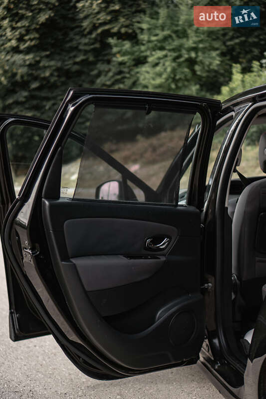 Мінівен Renault Grand Scenic 2014 в Бурштині