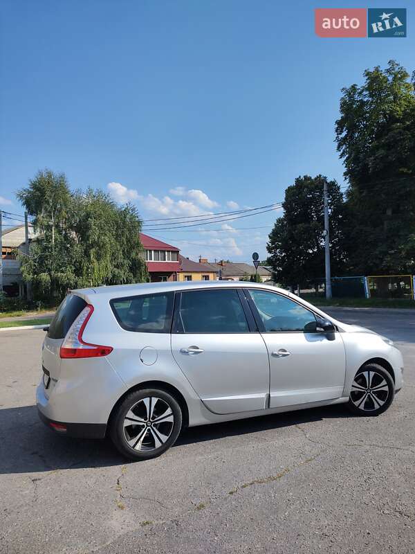 Минивэн Renault Grand Scenic 2010 в Белой Церкви