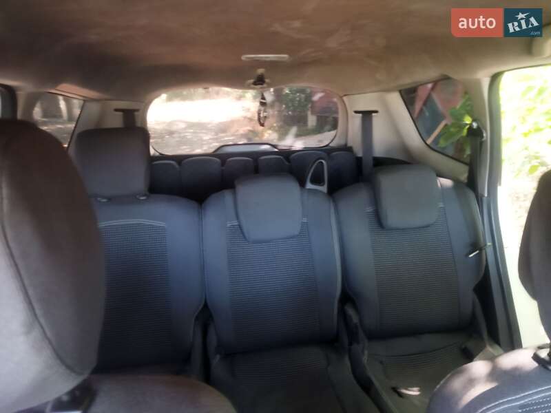 Мінівен Renault Grand Scenic 2010 в Херсоні фото 4 Мінівен Renault Grand Scenic 2010 в Херсоні