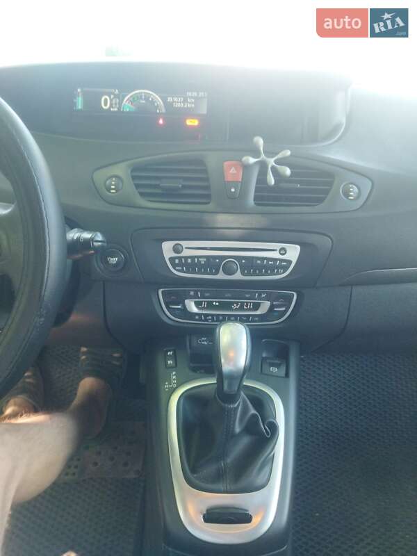 Мінівен Renault Grand Scenic 2010 в Херсоні фото 8 Мінівен Renault Grand Scenic 2010 в Херсоні