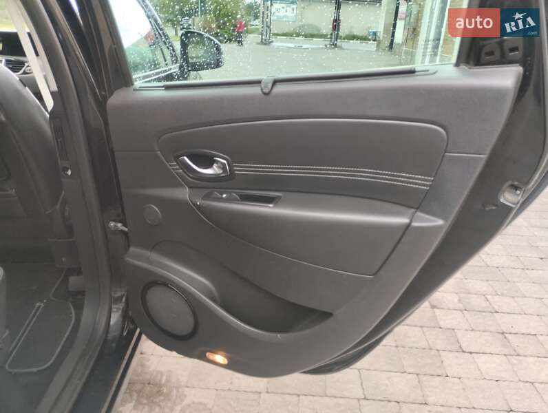 Минивэн Renault Grand Scenic 2011 в Стрые фото 35 Минивэн Renault Grand Scenic 2011 в Стрые