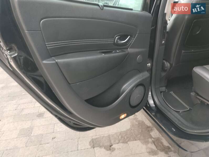 Минивэн Renault Grand Scenic 2011 в Стрые фото 44 Минивэн Renault Grand Scenic 2011 в Стрые