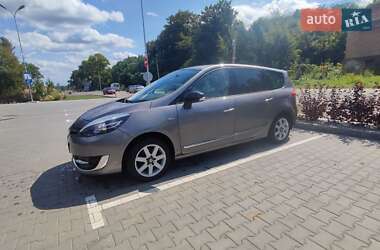 Минивэн Renault Grand Scenic 2013 в 
