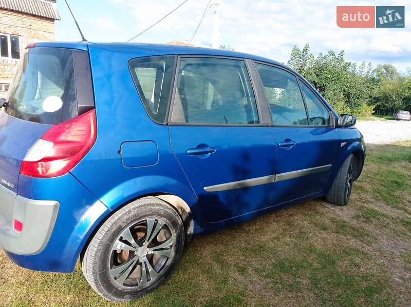 Renault Grand Scenic 2006