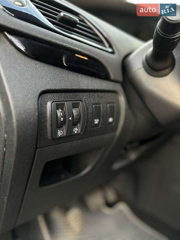 Мінівен Renault Grand Scenic 2015 в Мостиській