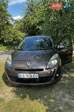 Мінівен Renault Grand Scenic 2010 в Монастирищеві