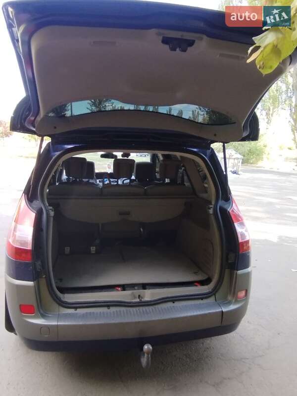 Мінівен Renault Grand Scenic 2004 в Кривому Розі фото 20 Мінівен Renault Grand Scenic 2004 в Кривому Розі