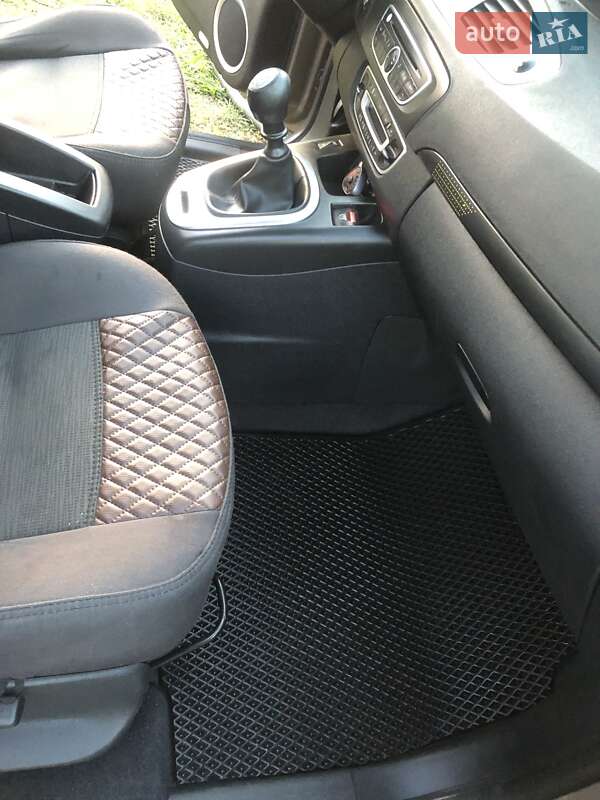 Минивэн Renault Grand Scenic 2009 в Бурштыне