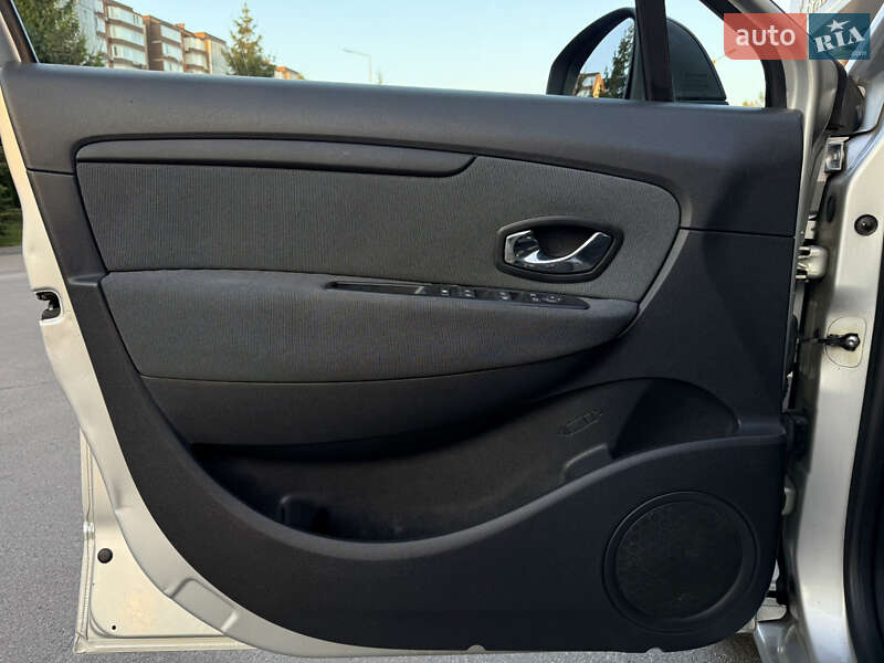 Минивэн Renault Grand Scenic 2012 в Тернополе