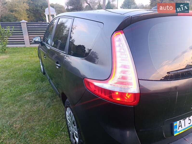 Минивэн Renault Grand Scenic 2009 в Калуше фото 9 Минивэн Renault Grand Scenic 2009 в Калуше
