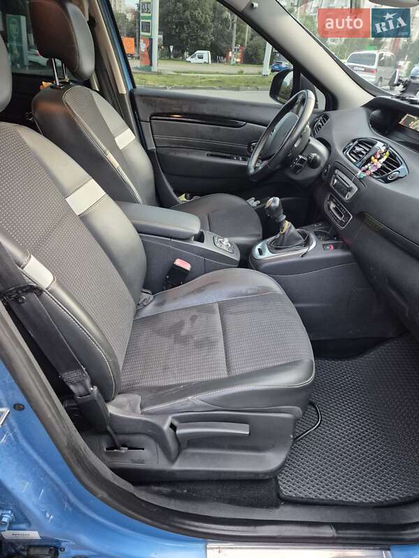 Минивэн Renault Grand Scenic 2014 в Львове