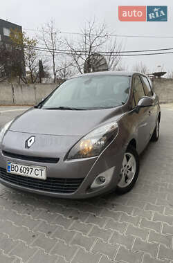 Мінівен Renault Grand Scenic 2010 в Тернополі
