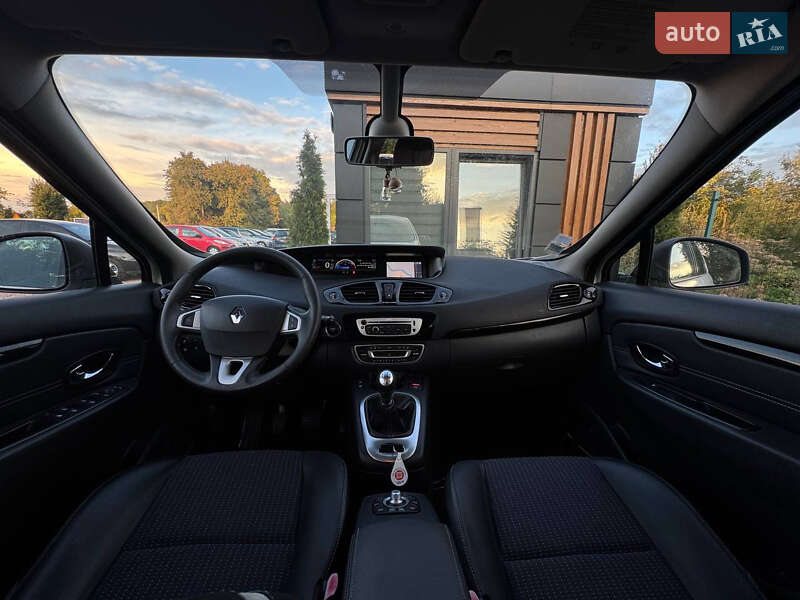 Минивэн Renault Grand Scenic 2012 в Дрогобыче