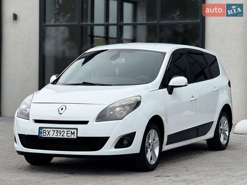 Мінівен Renault Grand Scenic 2009 в Тернополі