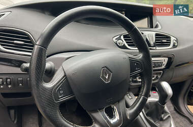 Мінівен Renault Grand Scenic 2013 в  фото 23 Мінівен Renault Grand Scenic 2013 в