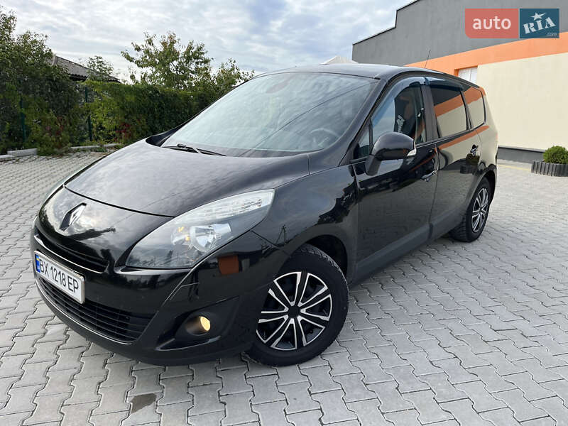 Renault Grand Scenic 2010