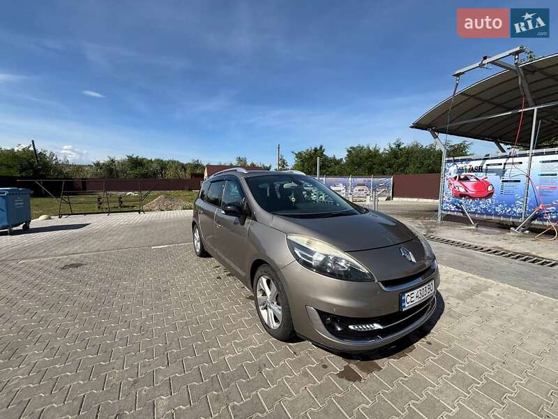 Минивэн Renault Grand Scenic 2013 в Банилове