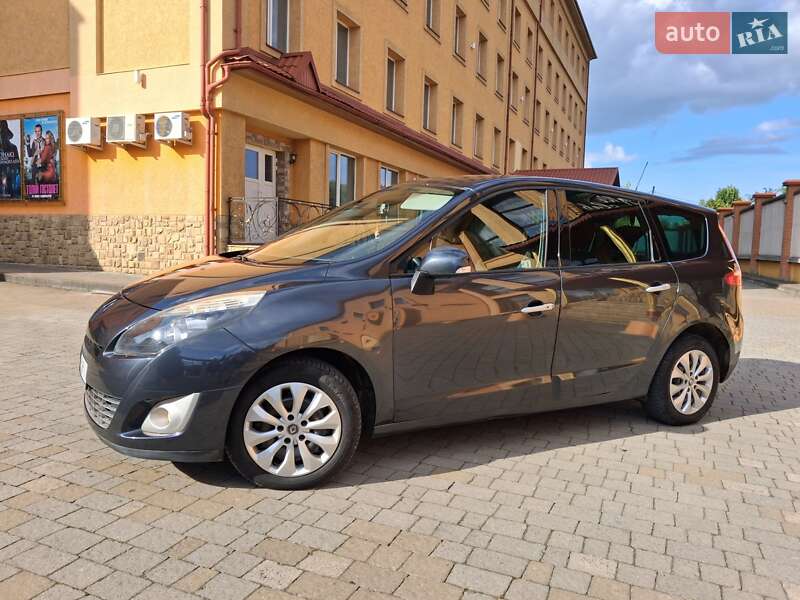 Renault Grand Scenic 2010