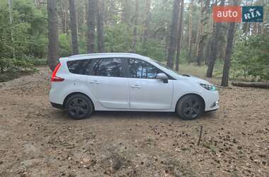 Минивэн Renault Grand Scenic 2013 в 