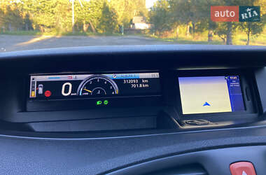 Мінівен Renault Grand Scenic 2010 в 