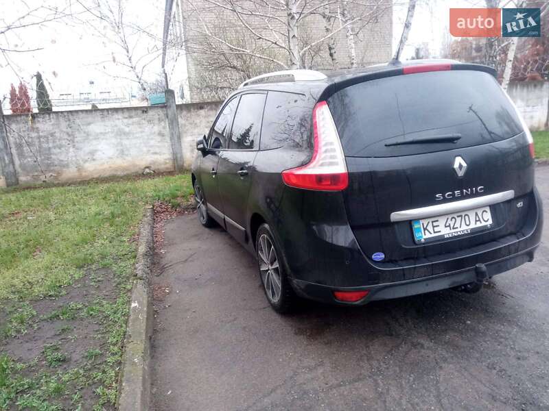 Минивэн Renault Grand Scenic 2013 в Павлограде