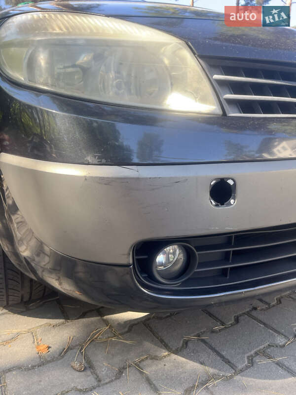Минивэн Renault Grand Scenic 2004 в Киеве
