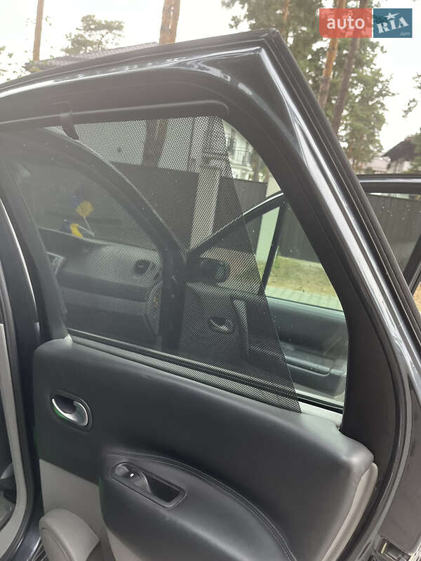 Минивэн Renault Grand Scenic 2004 в Киеве