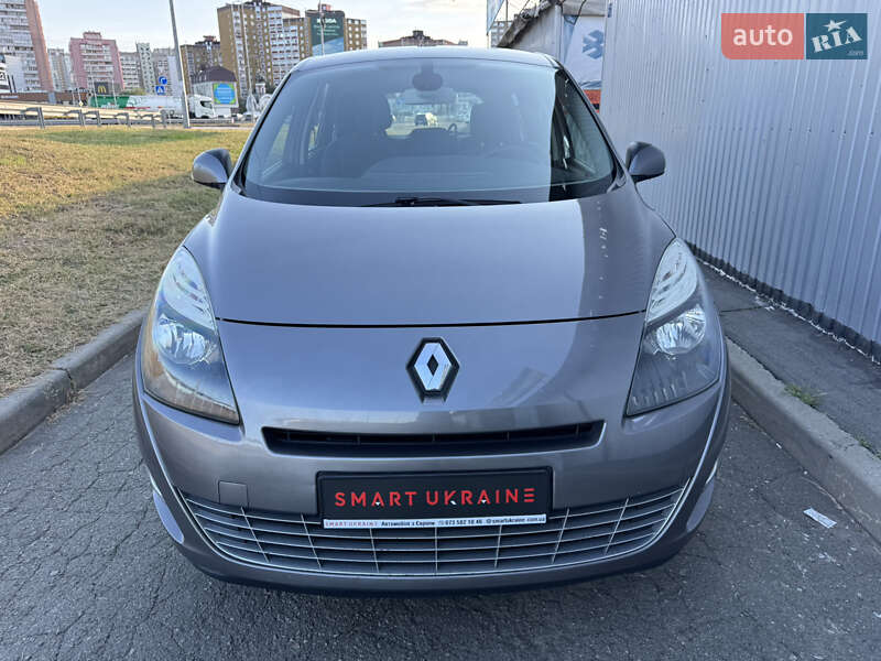 Мінівен Renault Grand Scenic 2010 в Києві фото 52 Мінівен Renault Grand Scenic 2010 в Києві
